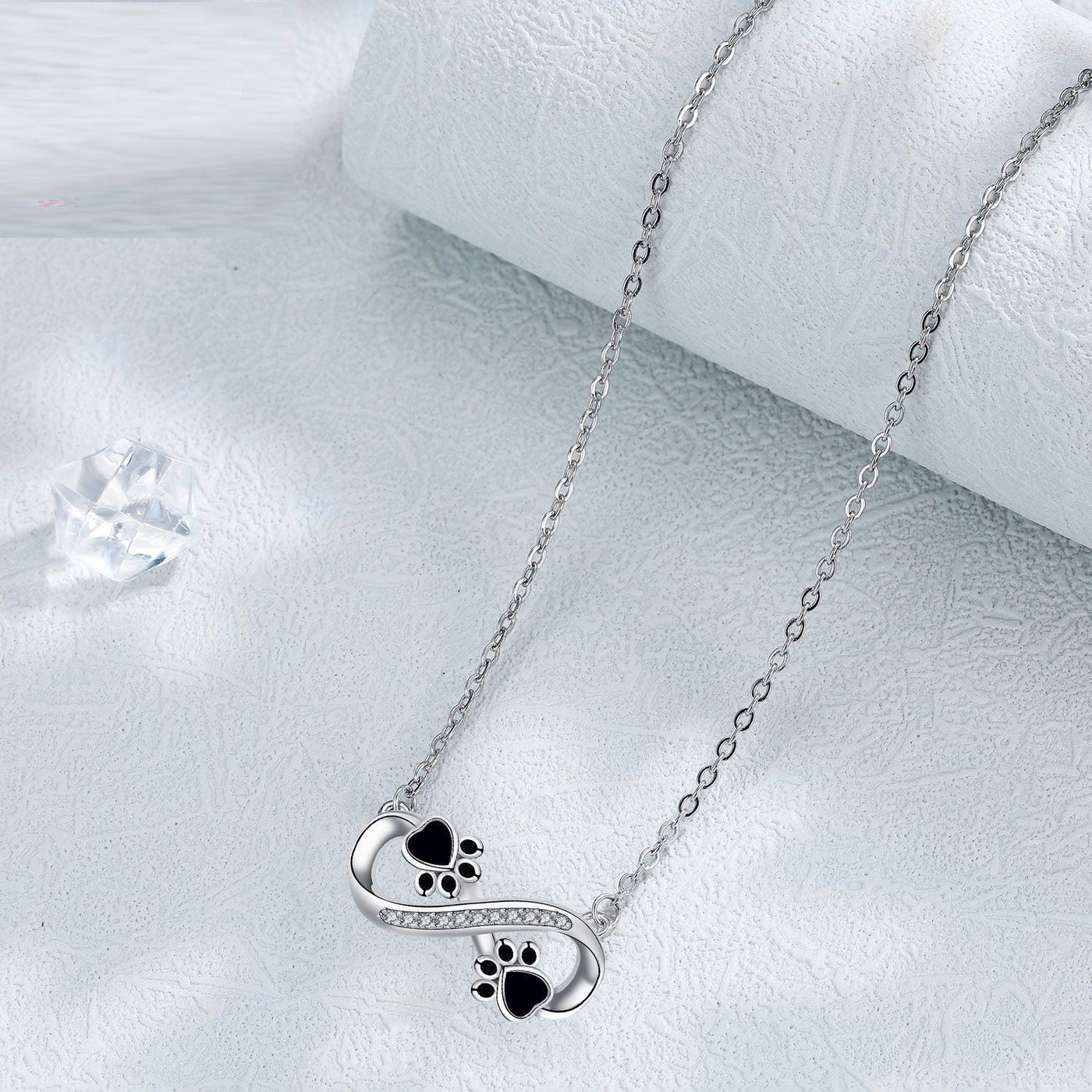 Unendliche Liebe Pfoten-Kette mit Zirconia