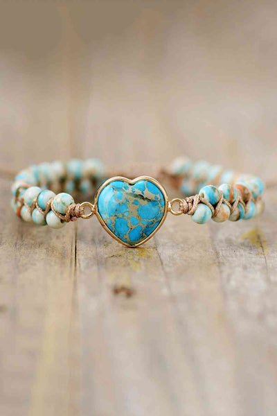 Handgefertigtes Armband mit Naturstein in Herzform