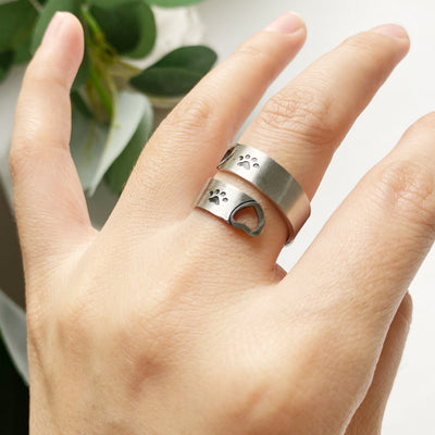 Verstellbarer Pfoten Herz Twist Ring aus Edelstahl