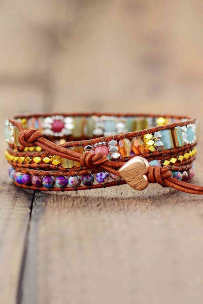 Handgefertigtes Armband mit Naturstein-Perlen