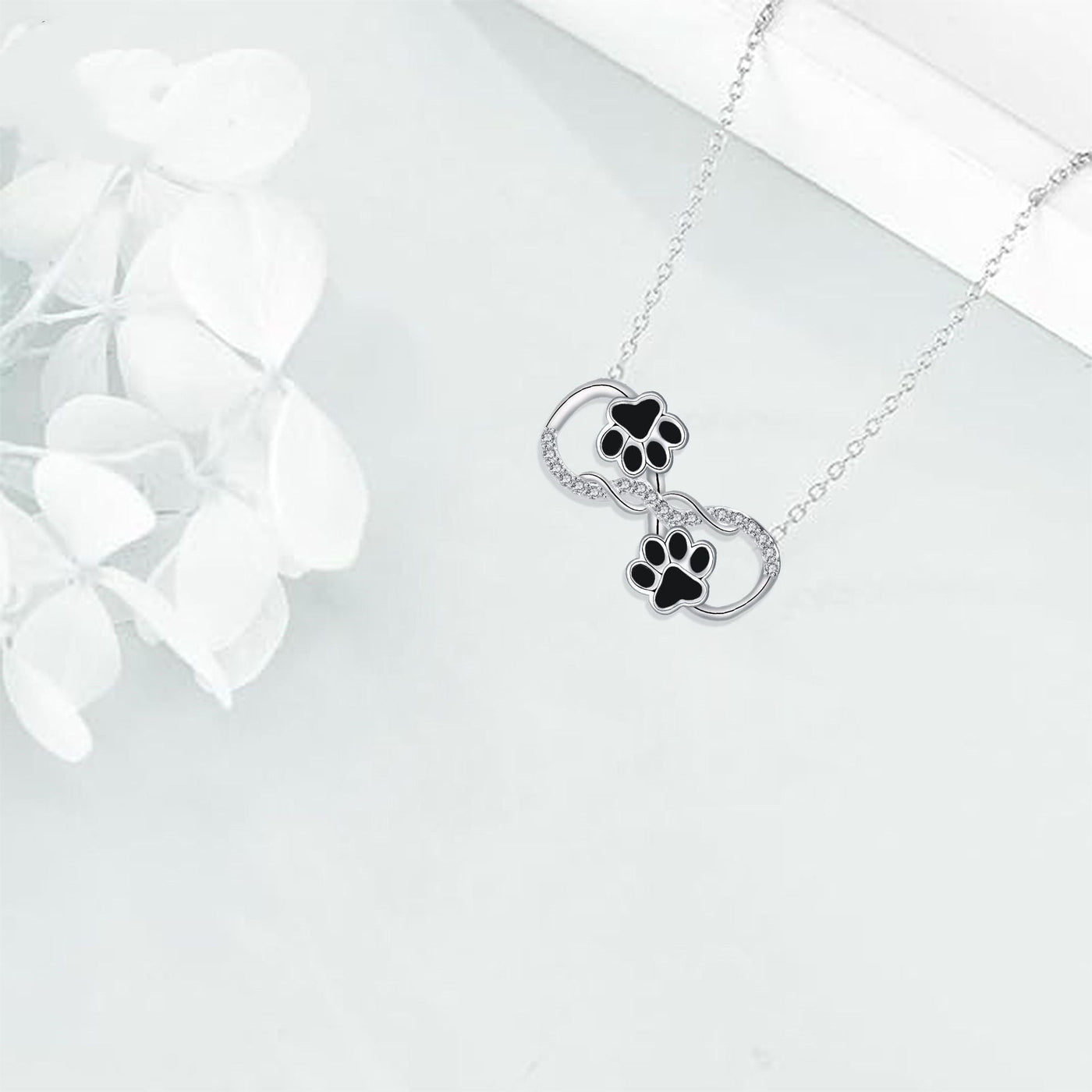 Unendliche Liebe - Hundepfoten Kette mit Zirkonia