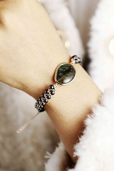 Armband mit Naturstein-Perlen