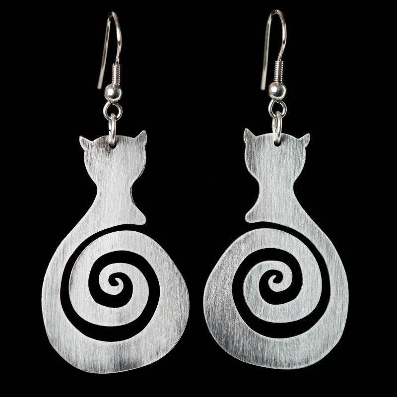 Vintage Hollow Spiral Symbol Cat Earrings for Women Gothic Simple Animal Dangle Earring Wedding Birthday Gift Statement Jewelry