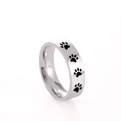 Pfotenring aus Edelstahl – Symbolischer Schmuck für Tierfreunde