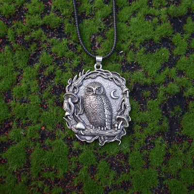Fashion Creative Owl with Moon and Mushroom Necklace Personality Men And Women  Jewelry Party Gift