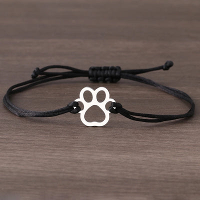 Verstellbares Pfotenarmband mit schwarzer & roter Kordel