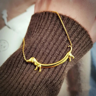 Goldene Dackel-Halskette für Damen