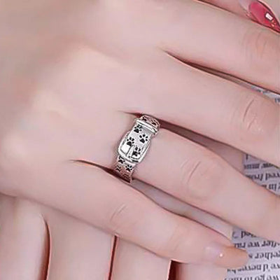 Verspielter und stilvoller Ring im Hunde-Halsband-Design