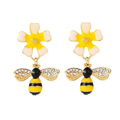 1 Pair Cute Bee Dangle Earring for Women Fashion Creative Design Yellow Flower Drop Earrings Rhinestones Beautiful Jewelry Gifts